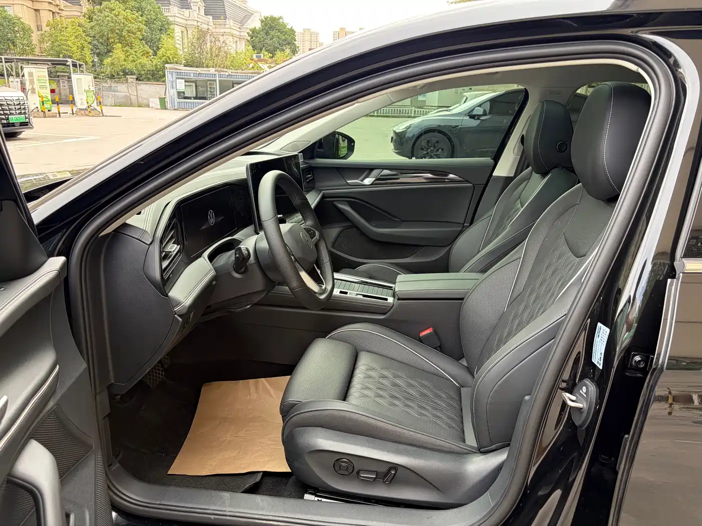 Volkswagen Magotan 2026 2026 Model 380TSI DSG Premium Edition Damai Package