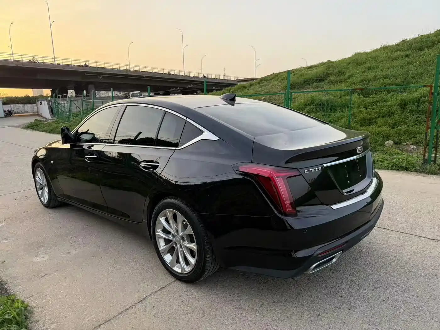 CADILLAC CT5