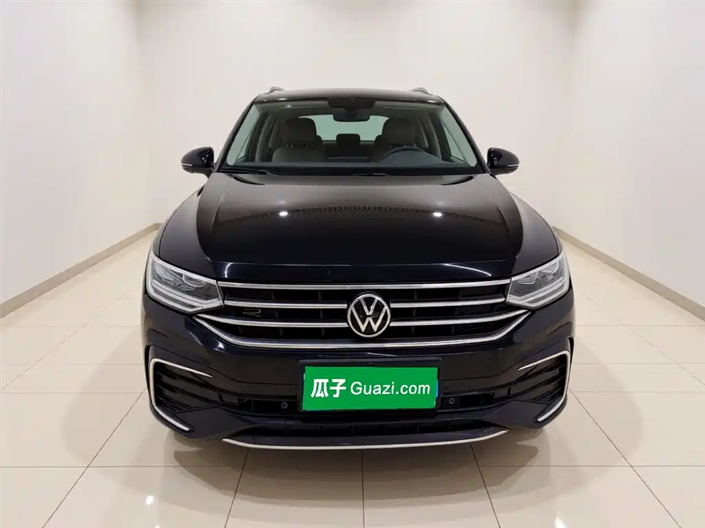 Volkswagen Tiguan L 2022 330TSI Auto 2WD R-Line Premium Edition фото 3