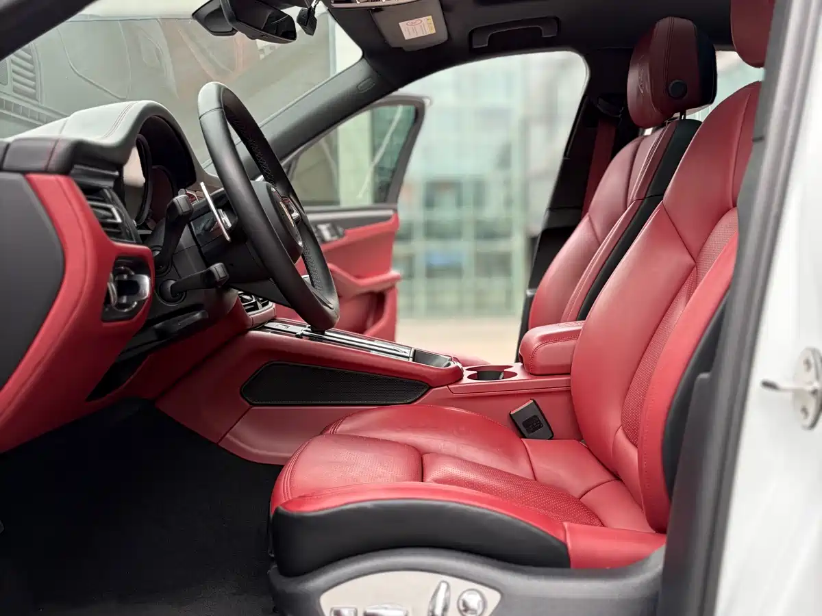 Porsche Macan 2022 Macan 2.0T фото 9