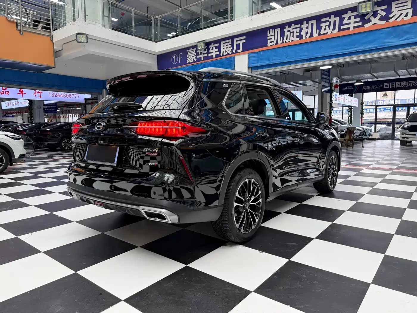GAC Trumpchi Trumpchi GS4 PLUS 2021 270T Automatic Starlight Edition фото 18