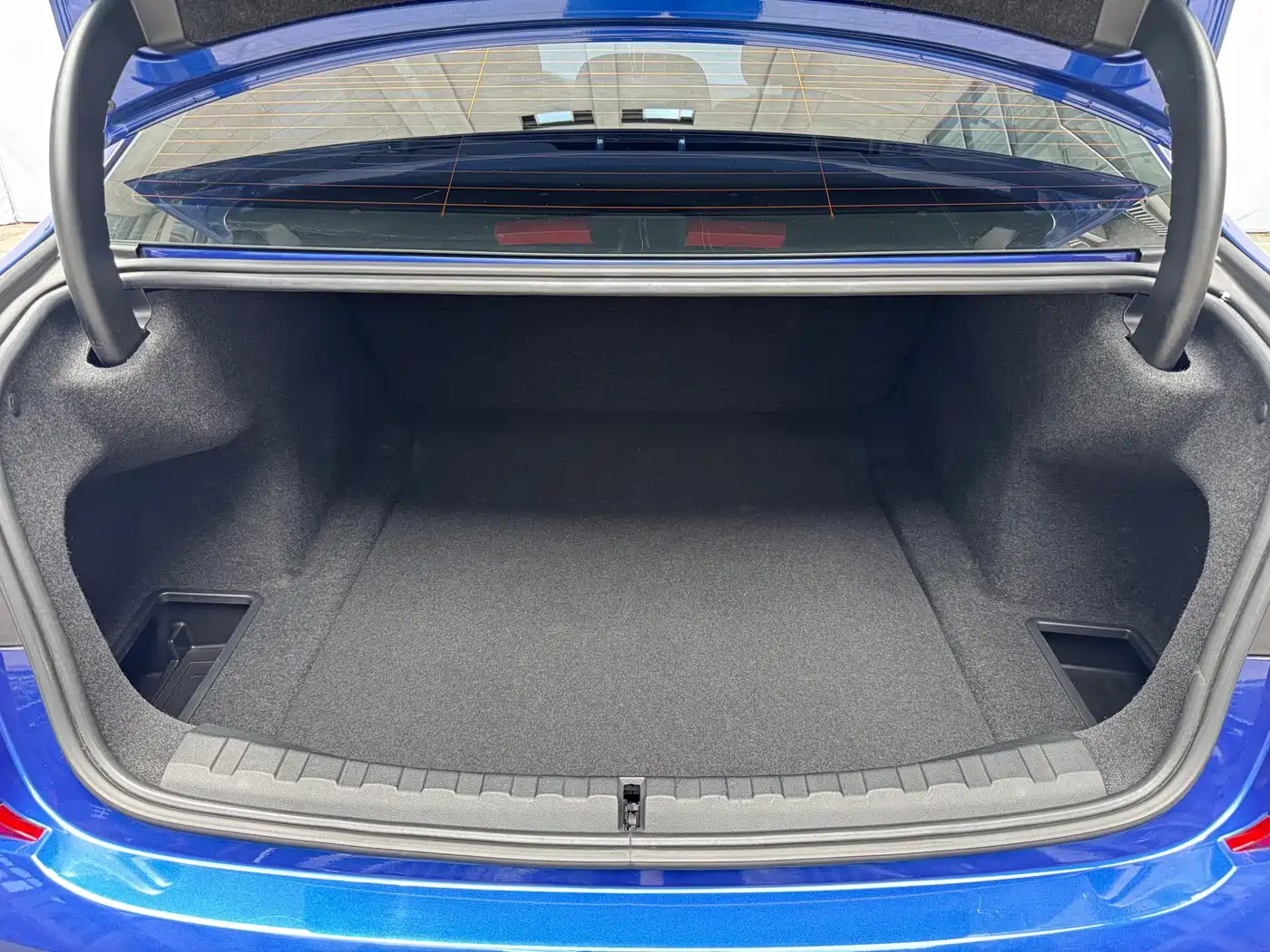 BMW 3 Series 2020 320Li M Sport Package фото 33