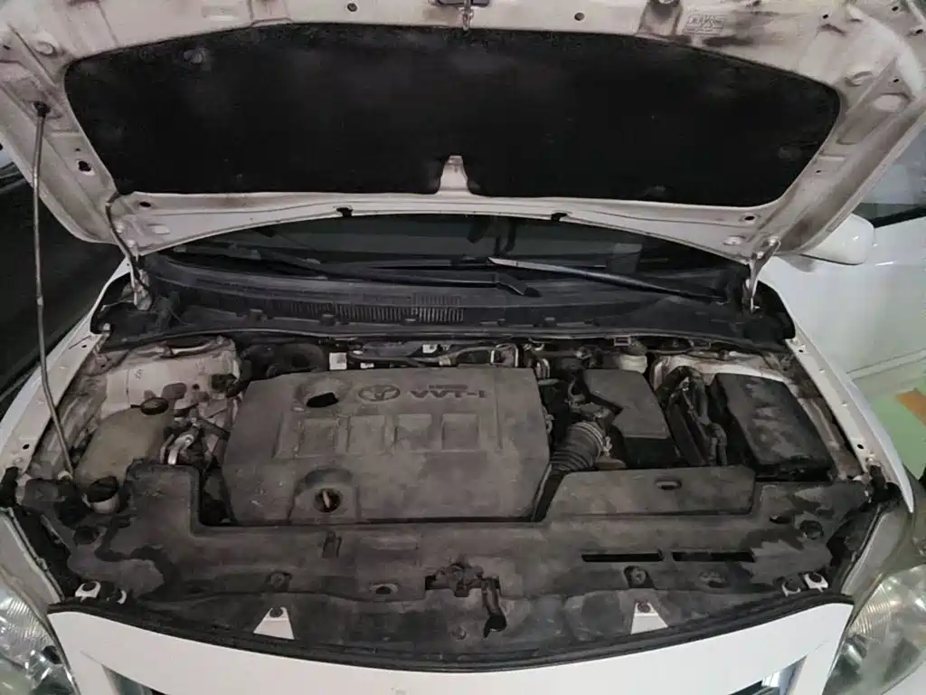 Photo 3 - Toyota Corolla