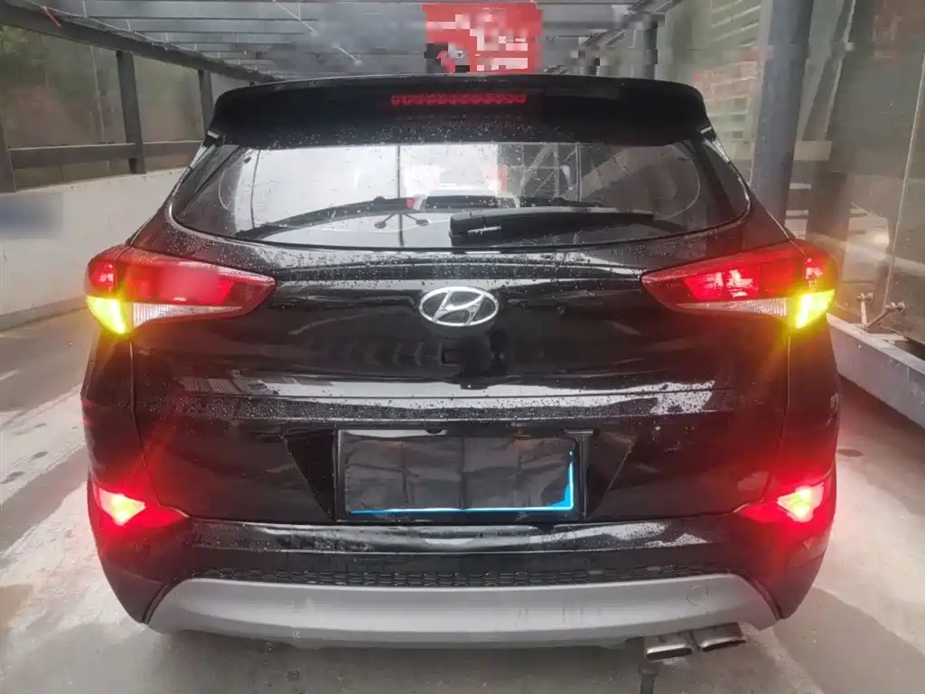 Hyundai Tucson 2018 1.6T DCT 2WD 15th Anniversary Special Edition фото 6