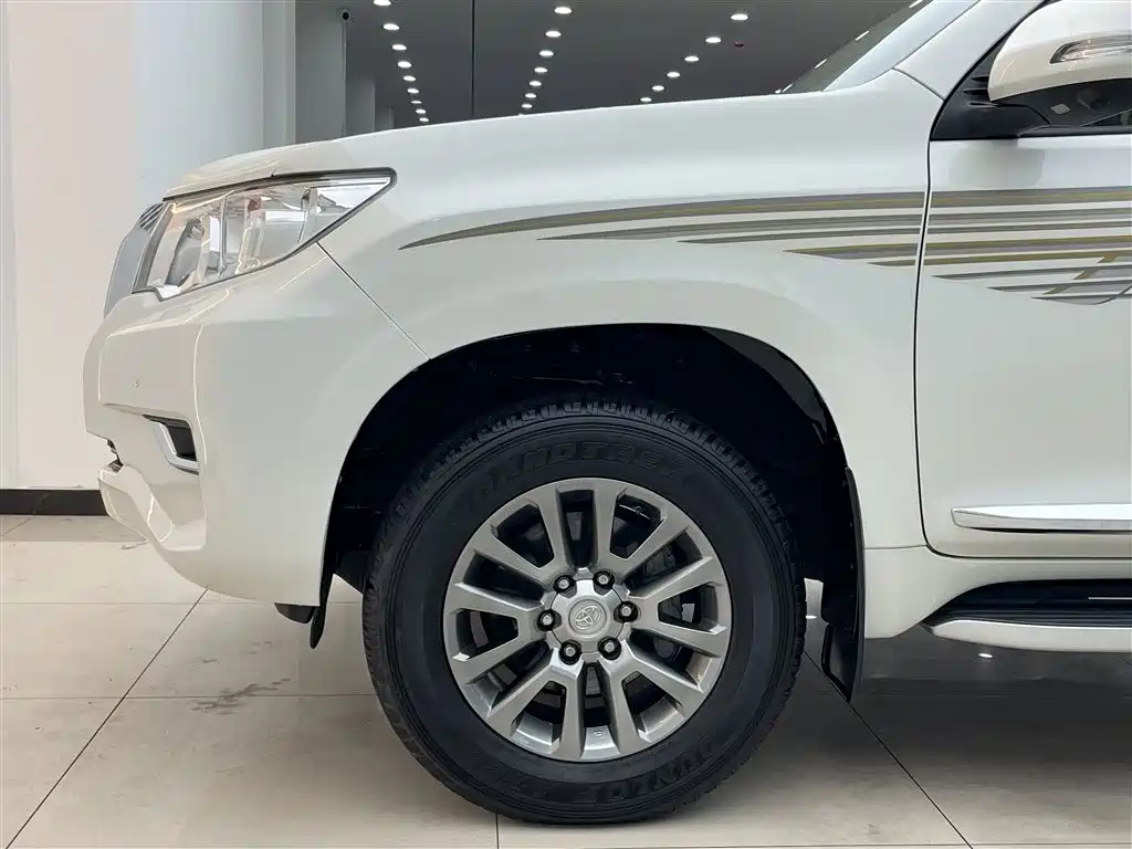 Toyota Prado 2018 3.5L Auto TX фото 7