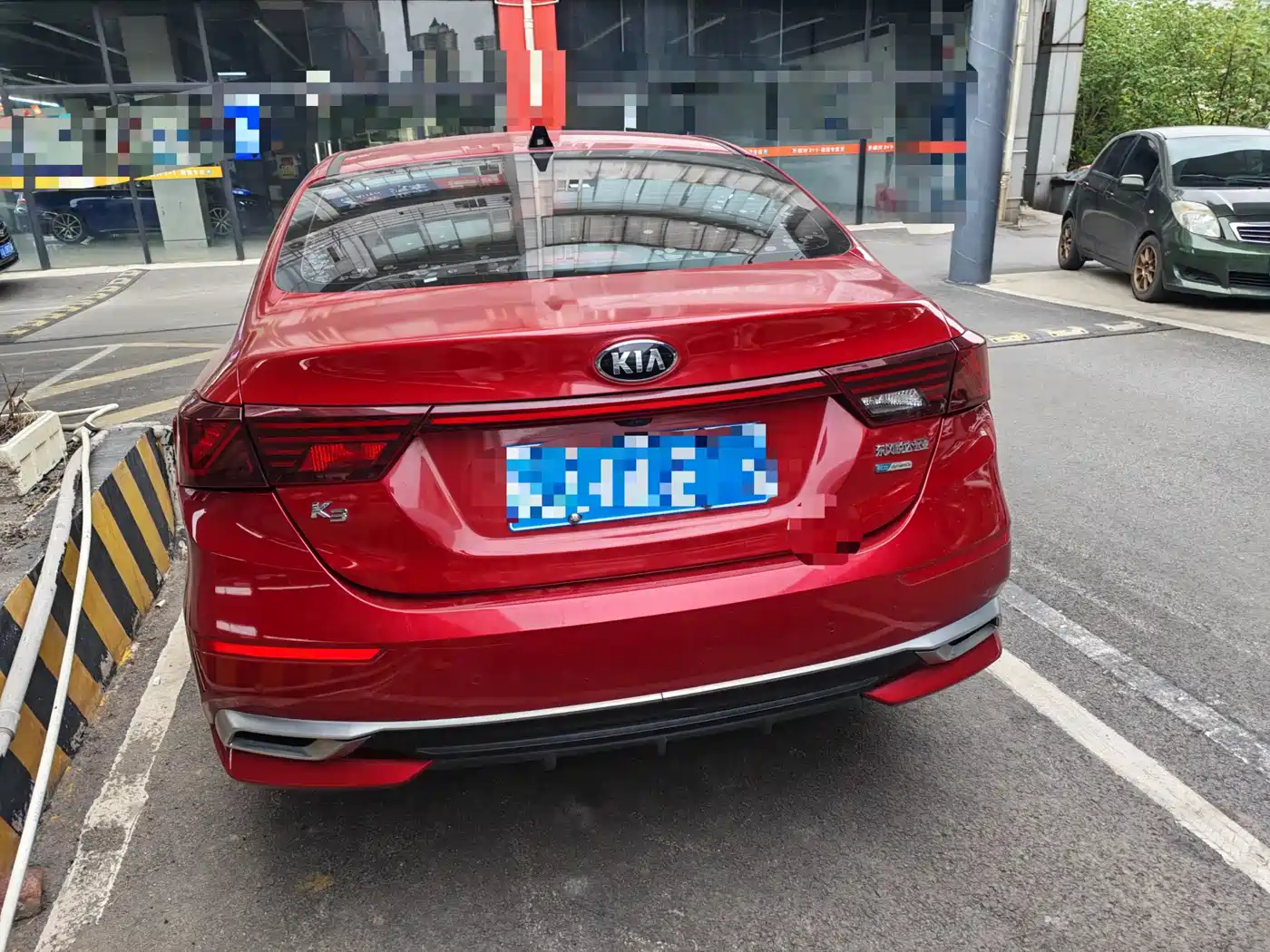Photo 4 - Kia K3