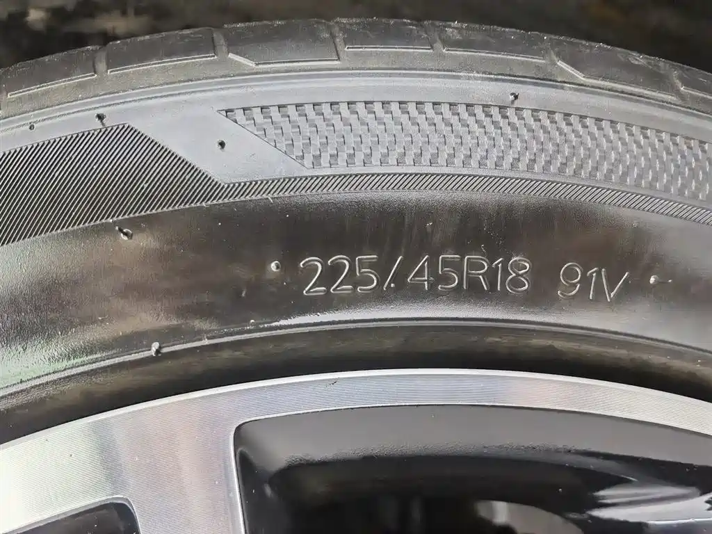 Volkswagen Sagitar 2023 300TSI DSG Excellence Edition фото 24