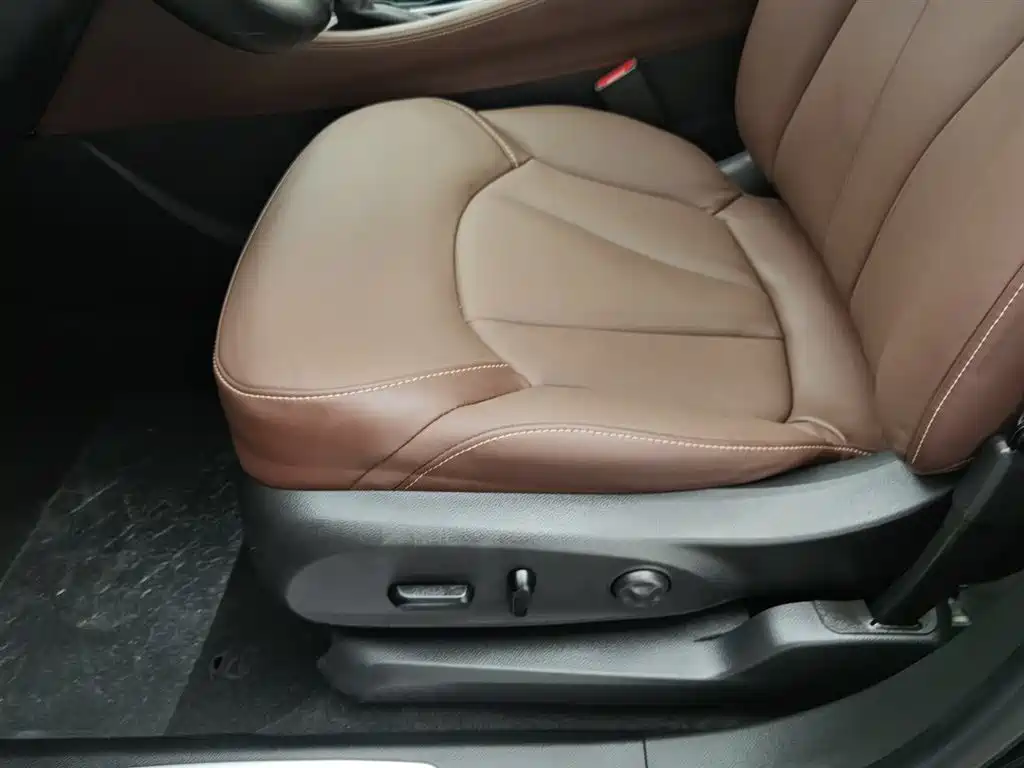 BUICK ANGKEWEI PLUS