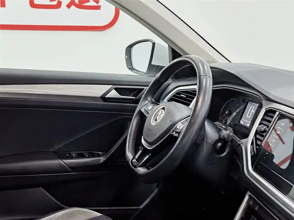 Volkswagen T-ROC 2022 280TSI DSG 2WD Elite PLUS фото 22