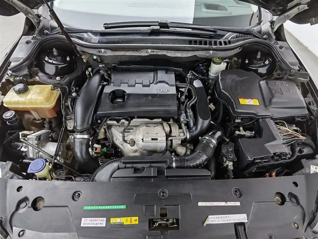 Peugeot 508 2015 1.8THP Auto Flagship Edition фото 6
