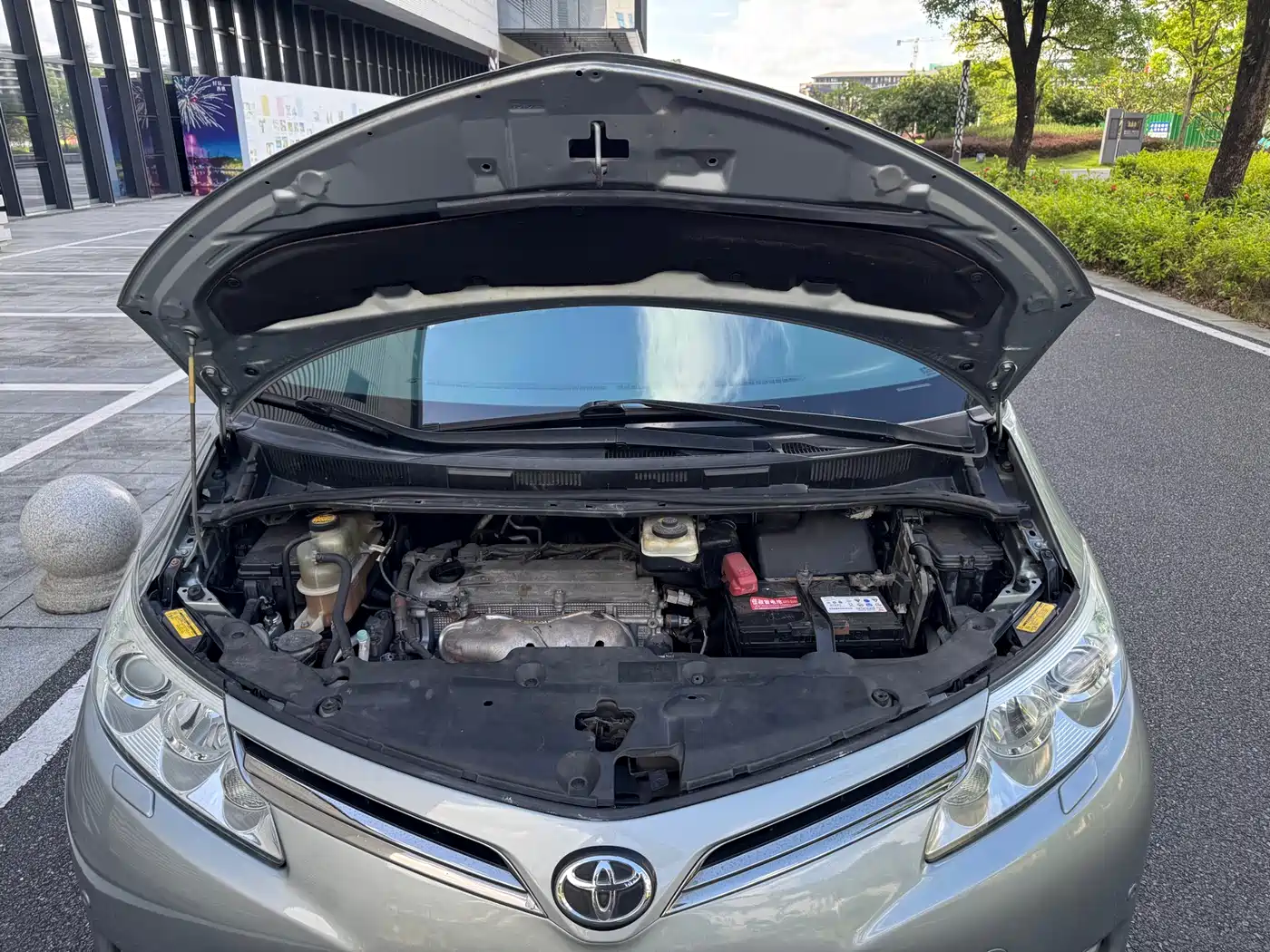 Toyota Previa 2009 2006 Model 2.4L 7-Seater Luxury Edition