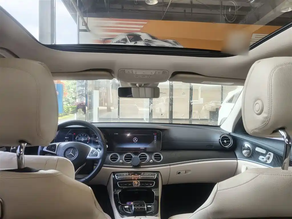 Mercedes-Benz E-Class 2017 E 300 L Sport Luxury фото 18