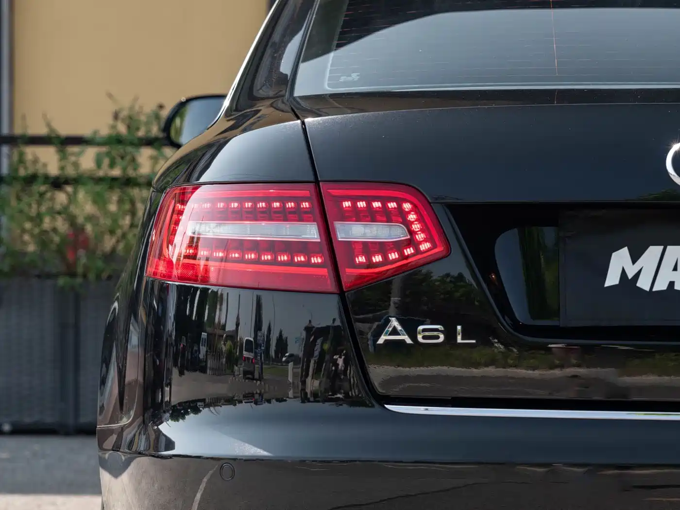 Фото 9 - Audi A6L