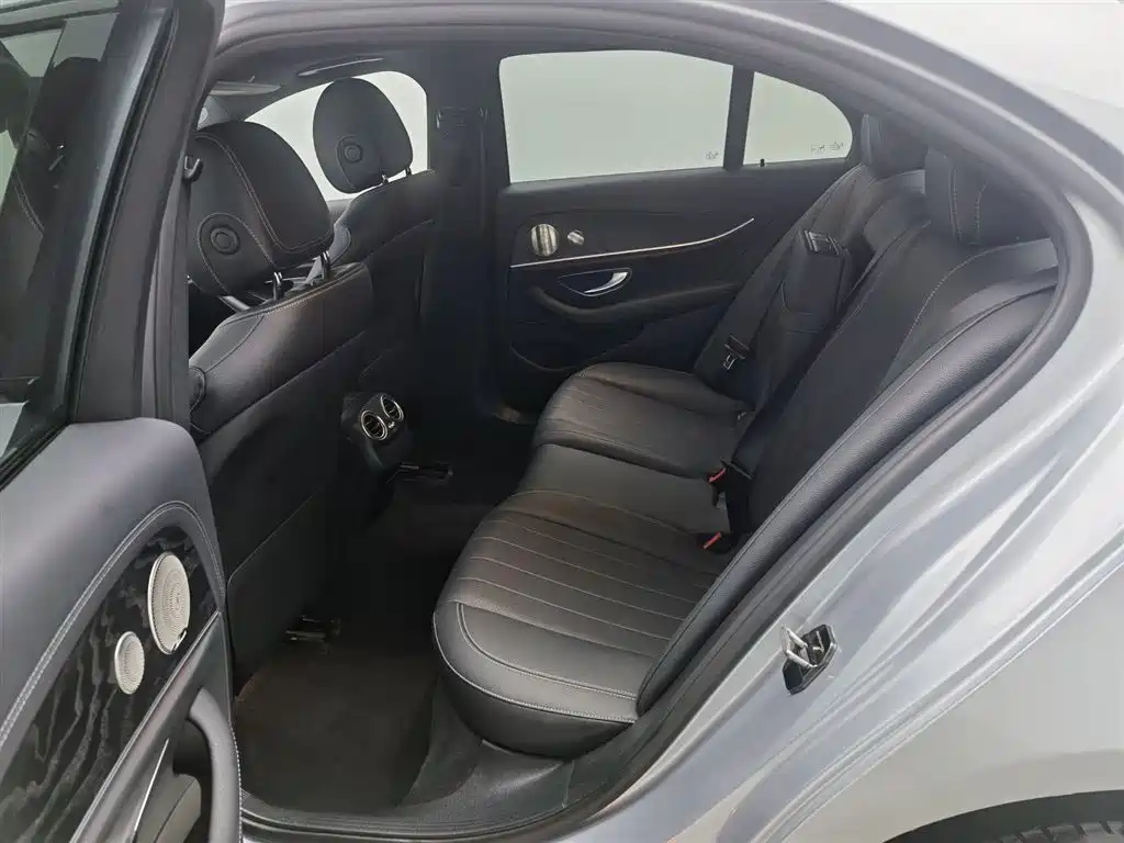 MERCEDES-BENZ E-CLASS (IMPORTED)