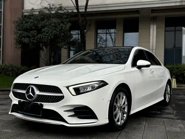 MERCEDES-BENZ A CLASS