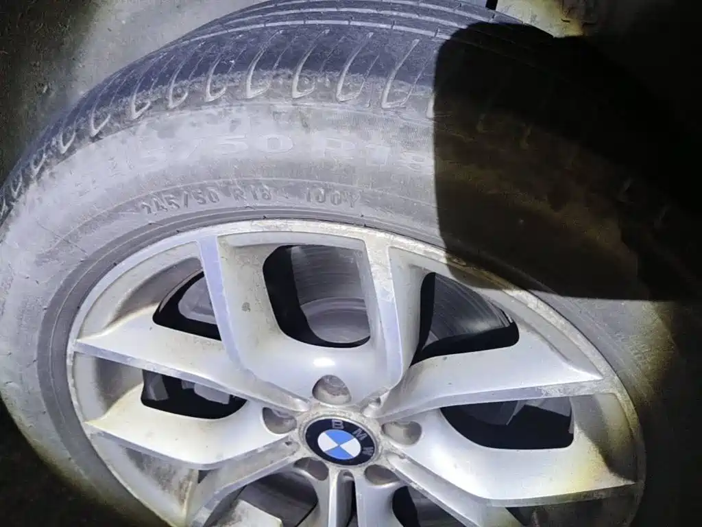 Photo 7 - BMW X3 (Import)
