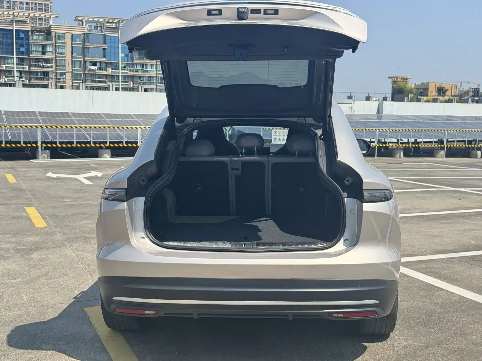 Фото 8 - NIO EC6