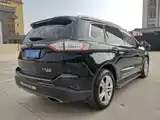 Фото 10 - Ford Edge