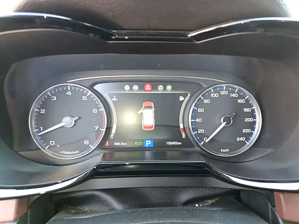 GAC Trumpchi Trumpchi GS8 2017 320T 2WD Luxury Smart Connect (7-seater) фото 8