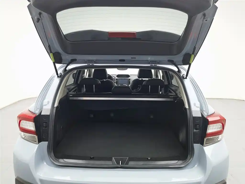 Subaru XV 2018 2.0i AWD Limited EyeSight фото 16
