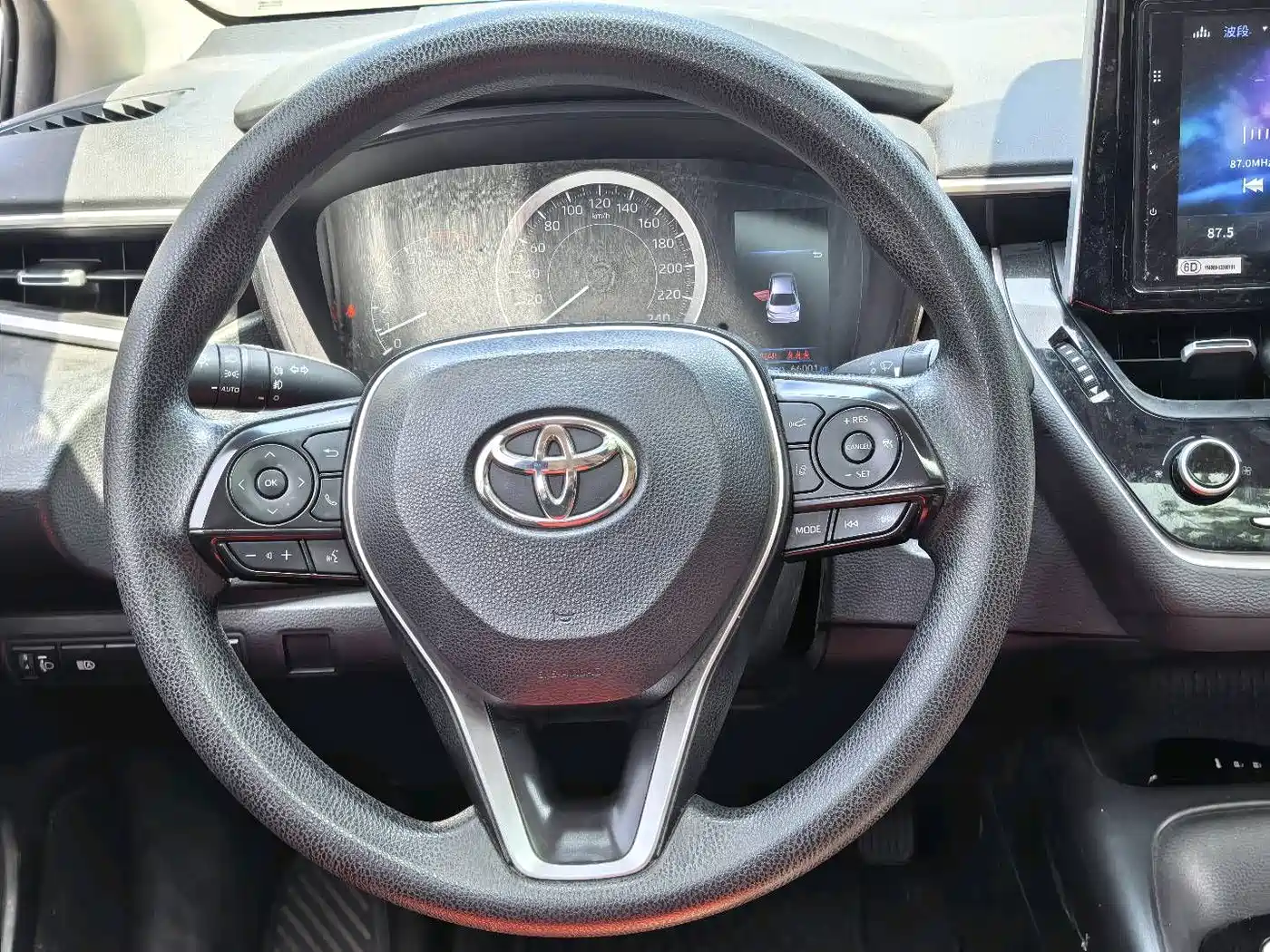 Toyota Corolla 2019 1.2T S-CVT GL-i Elite Edition фото 5