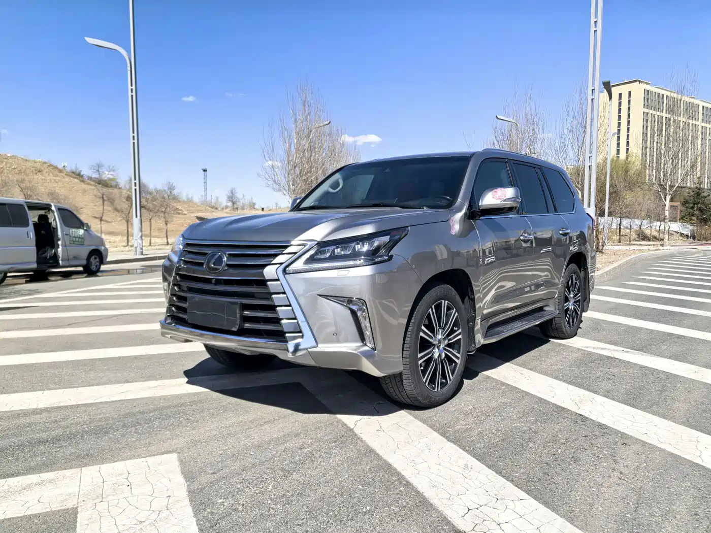 Lexus LX 2019 570 Prestige Luxury Edition