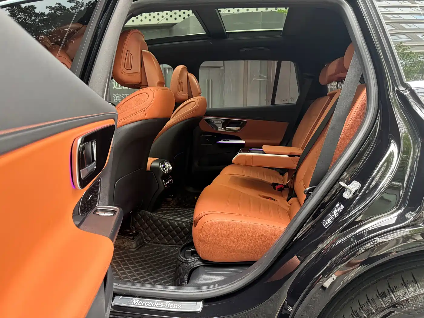 Mercedes-Benz GLC 2025 Facelift GLC 300 L 4MATIC Dynamic 7-seater фото 12