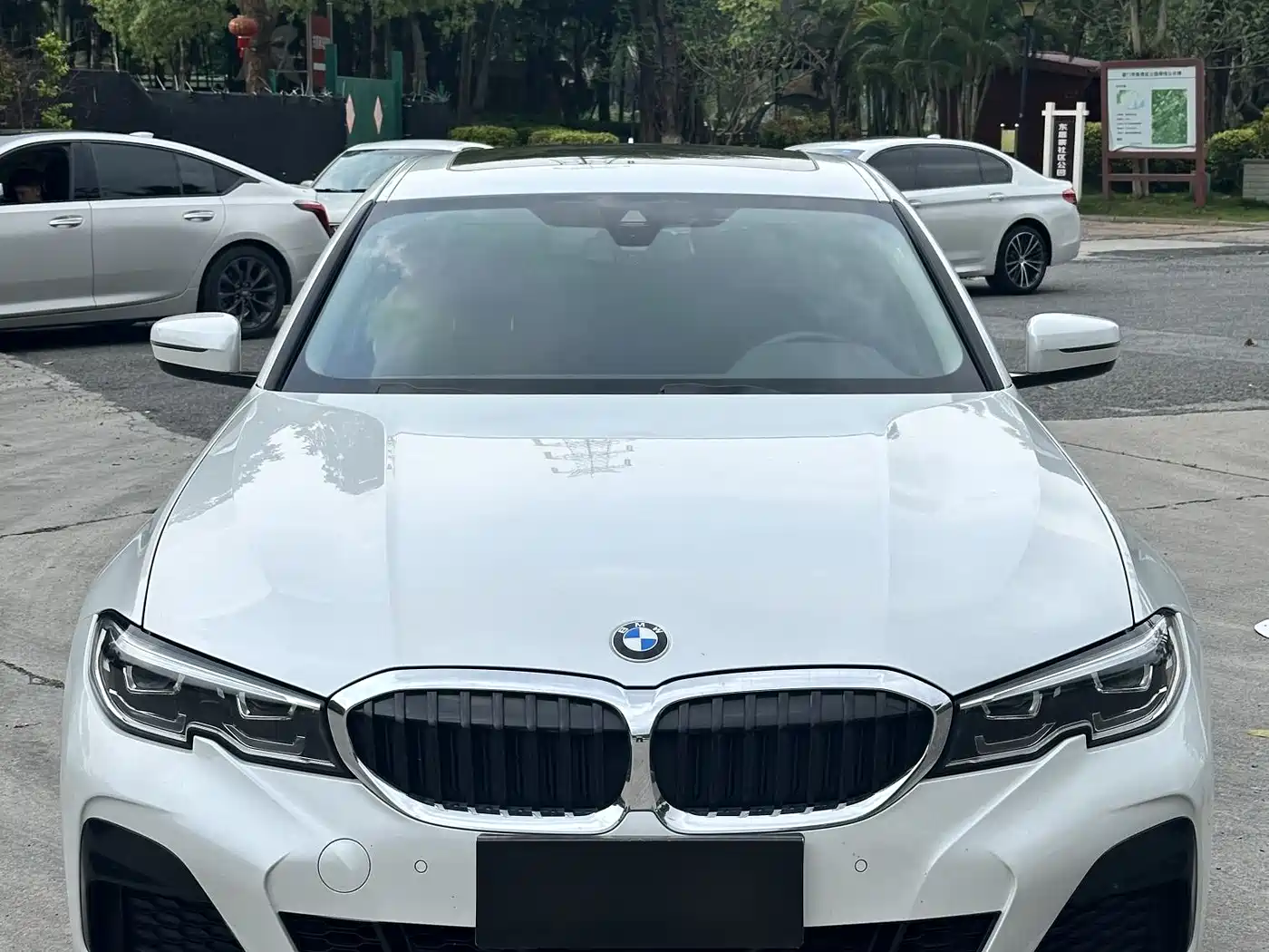 BMW 3 Series 2021 325Li M Sport Package фото 2