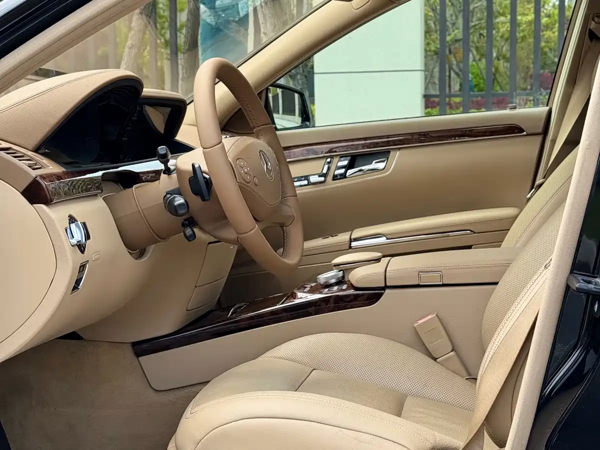 Mercedes-Benz S-Class 2011 S 350 L CGI 4MATIC фото 8