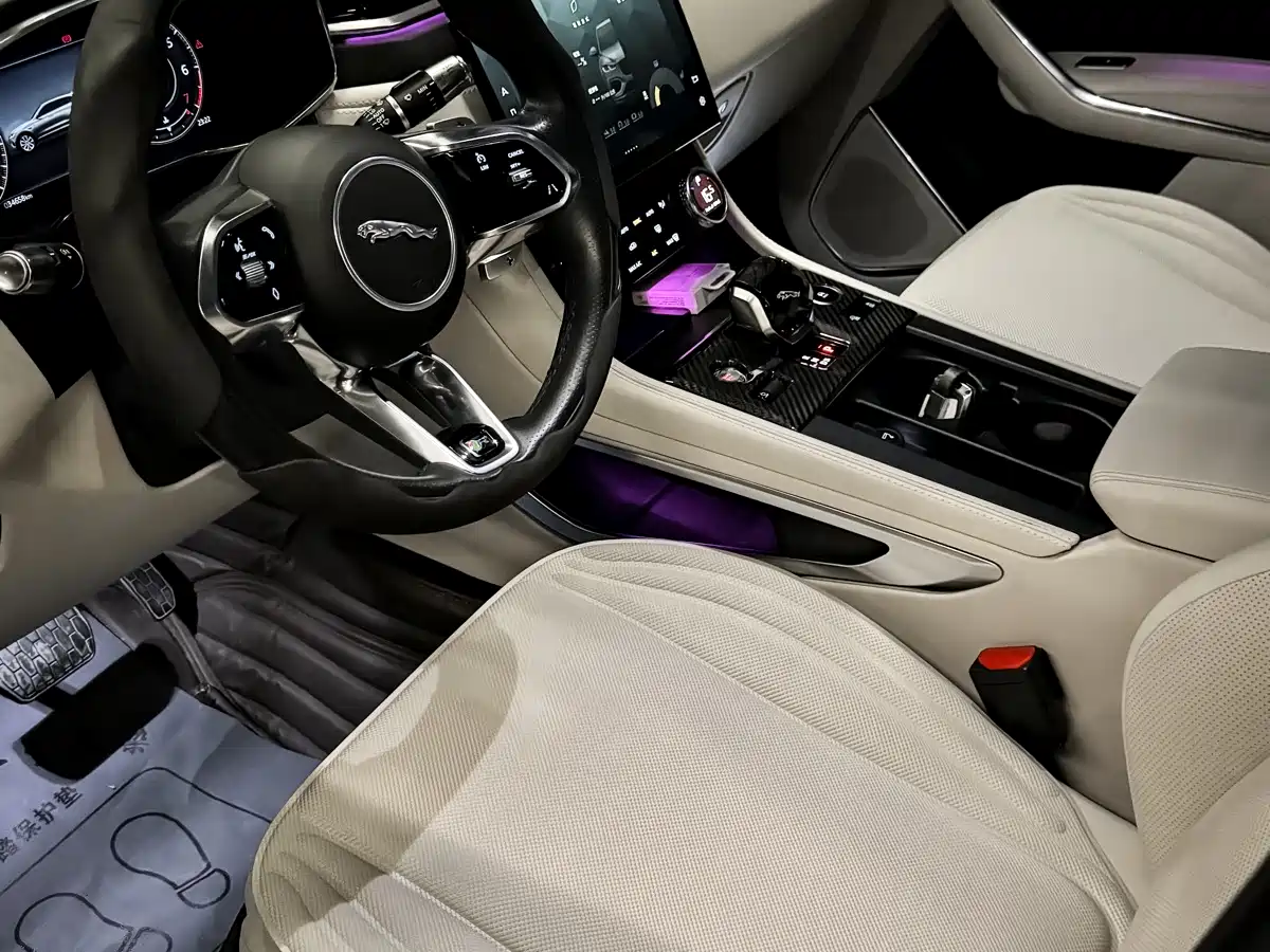 Jaguar F-Pace, миниатюра 6