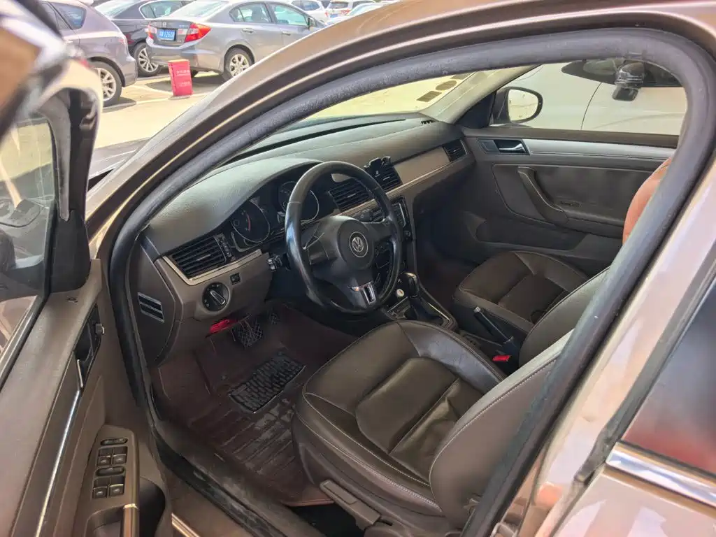Volkswagen Bora 2013 2013 1.6L Automatic Comfort Model
