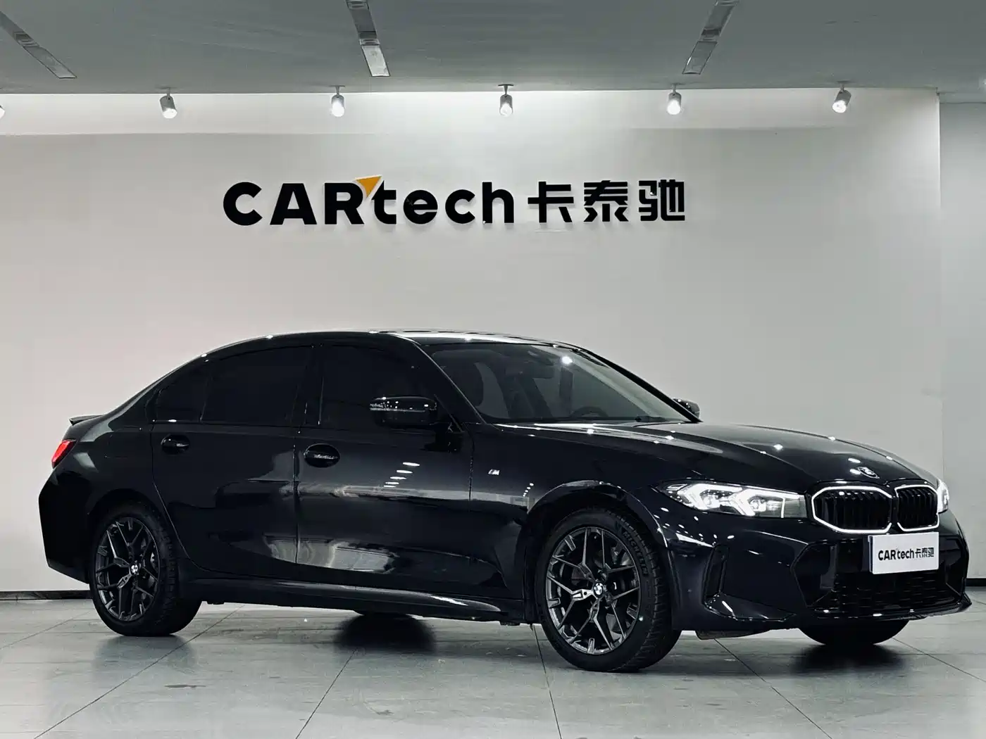 BMW 3 Series 2025 330Li M Sport Night Edition фото 2
