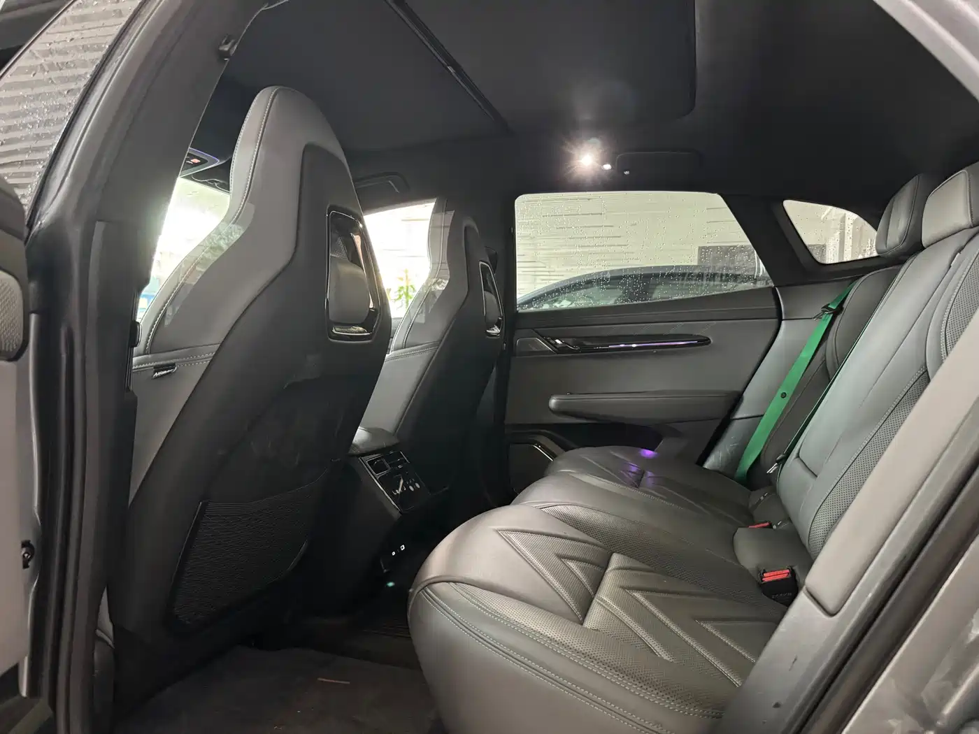 ZEEKR EXTREME KRYPTON 001