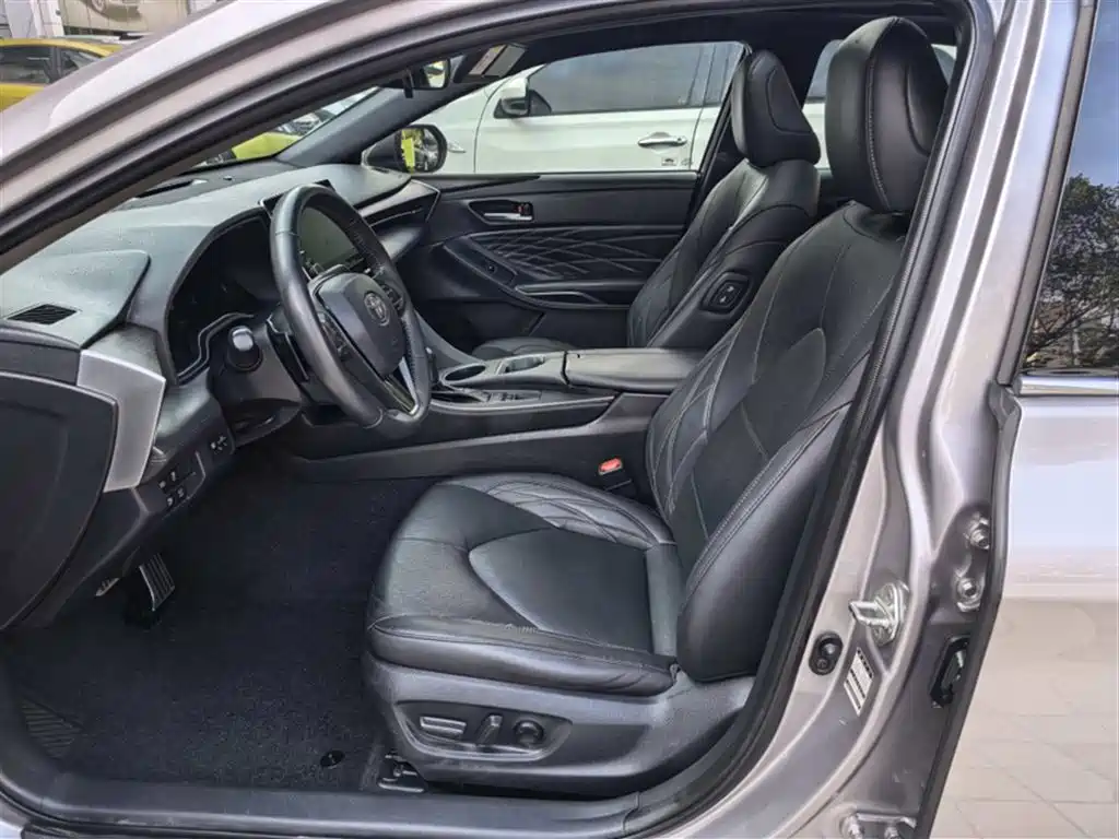 Toyota Avalon 2019 2.5L Touring Premium Edition China VI фото 13