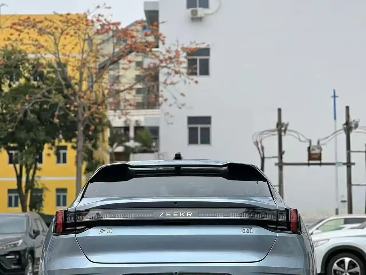 ZEEKR EXTREME KRYPTON 001