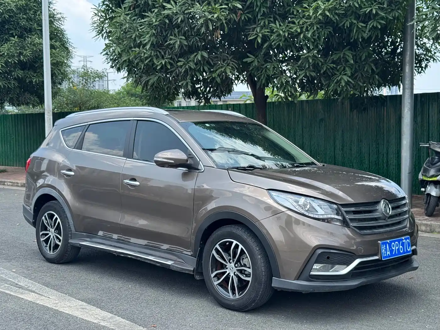 Фото 3 - Dongfeng Fengguang Fengguang 580