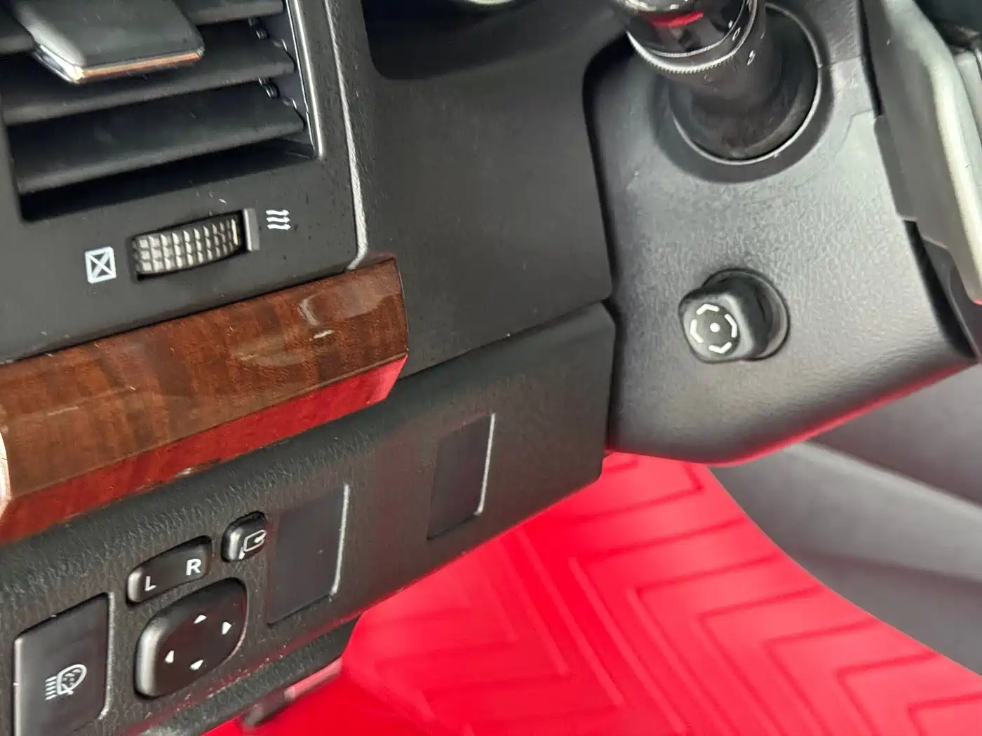 Toyota Reiz 2013 2.5V Premium Edition фото 10