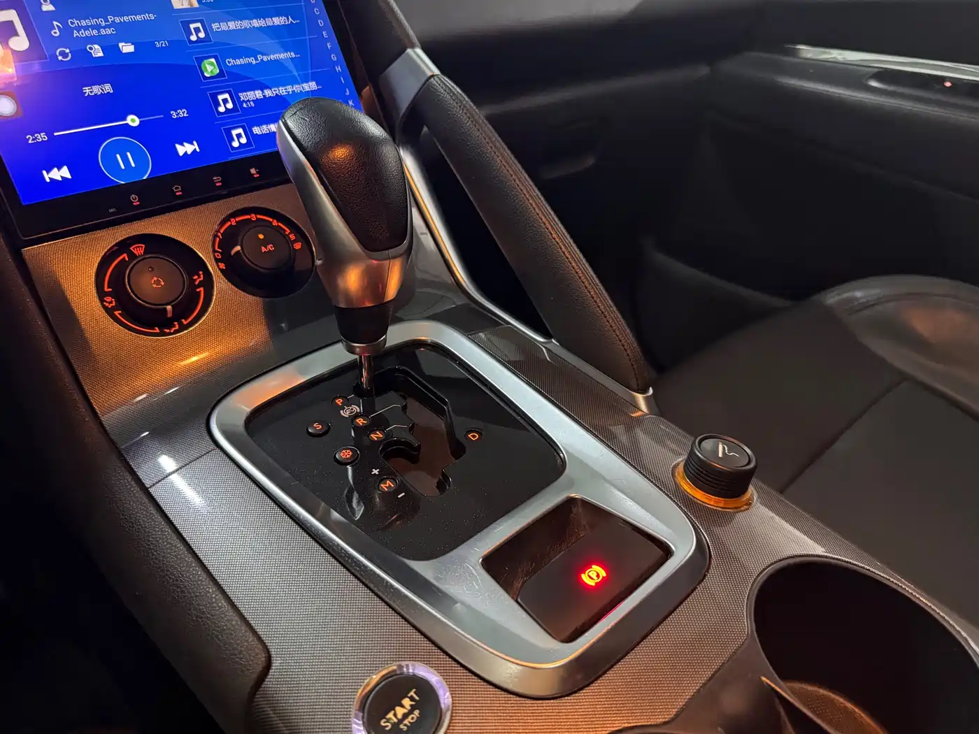 Peugeot 3008 2017 2016 2.0L Automatic Classic Edition