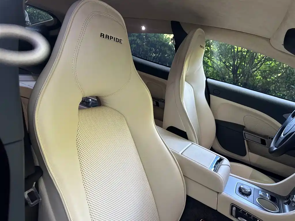 Aston Martin Rapide 2011 2010 6.0L