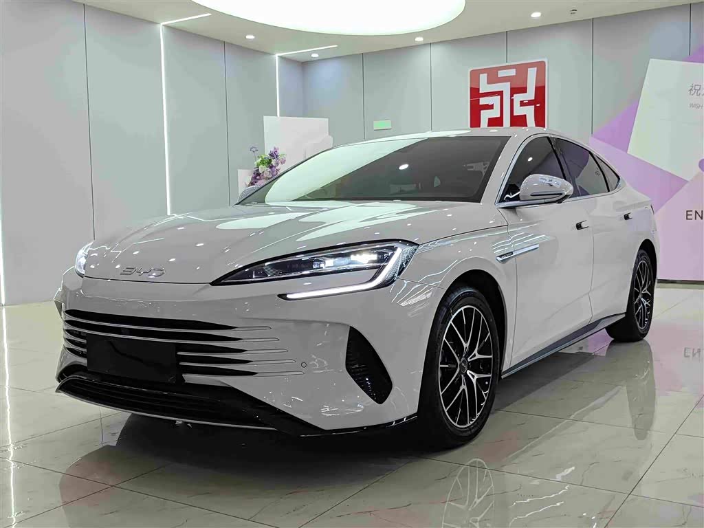BYD Seal 07 DM-i