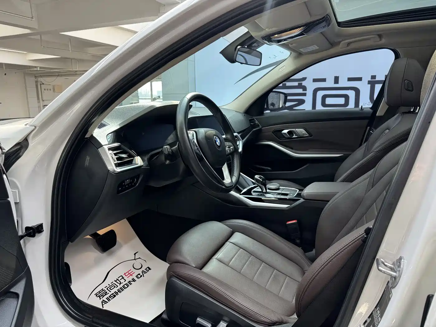 BMW 3 Series 2020 320i Sport Package фото 8