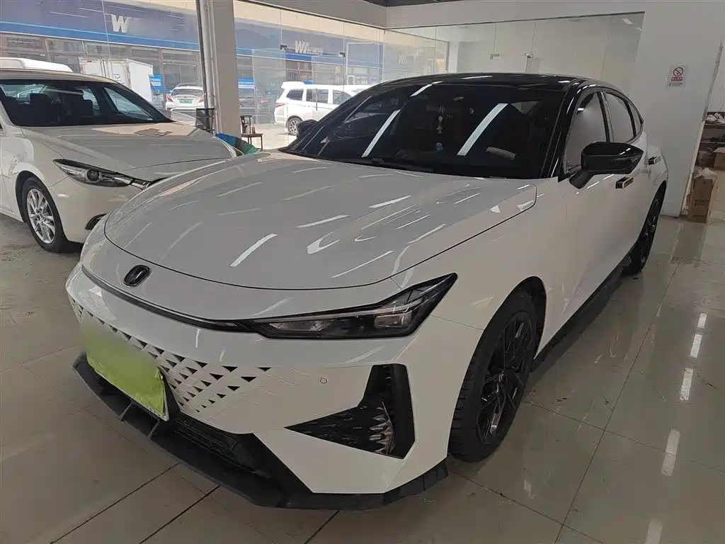 Changan UNI-V 2024 1.5T Premium
