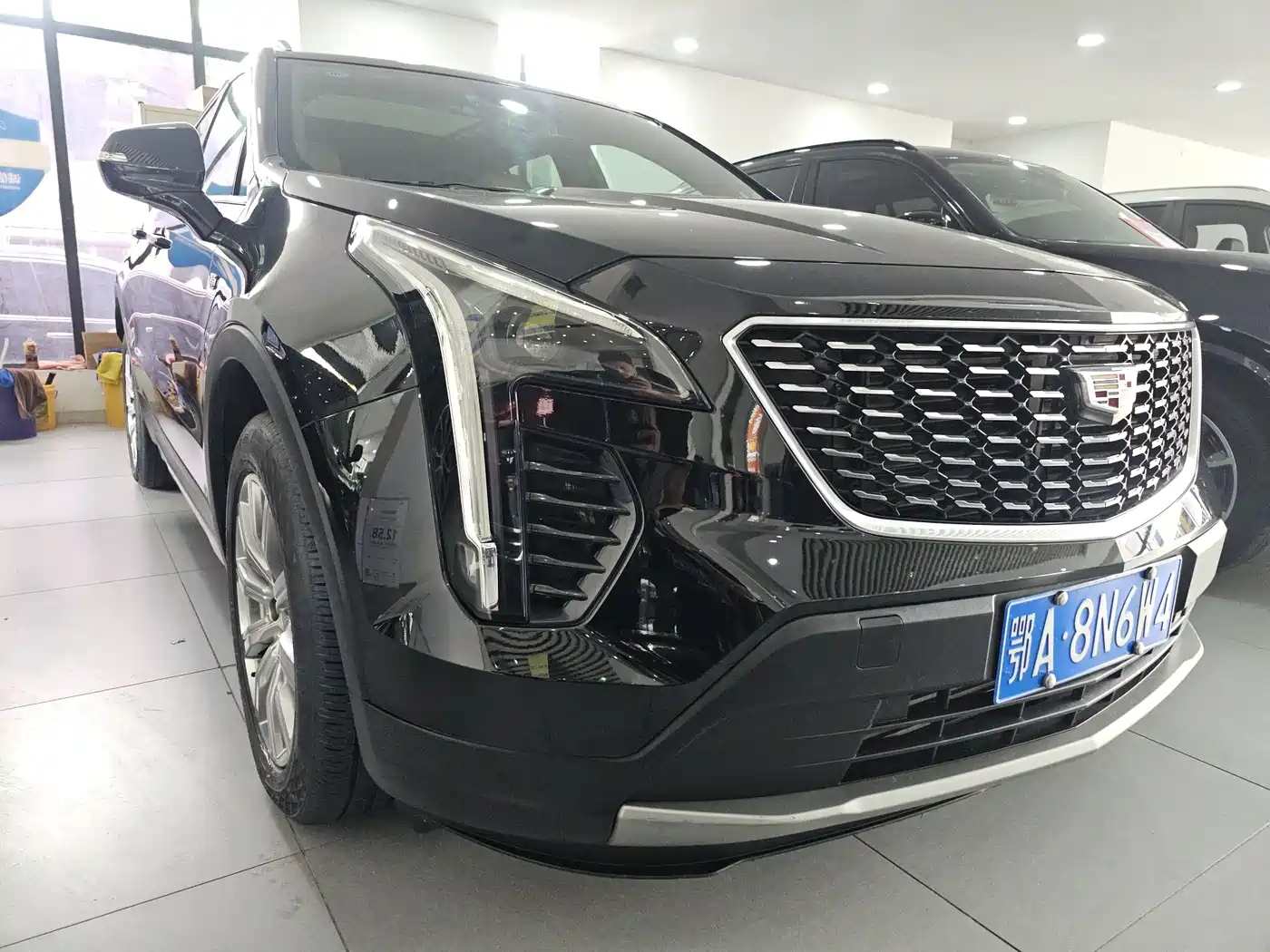CADILLAC XT4