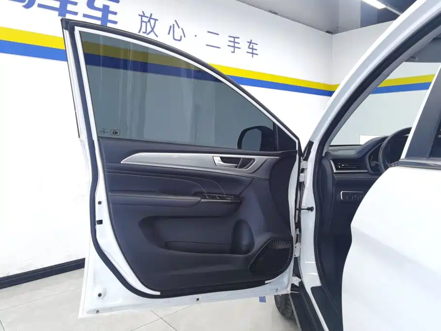 Haval M6 2024 2023 PLUS 1.5T Manual Elite Smart Connect