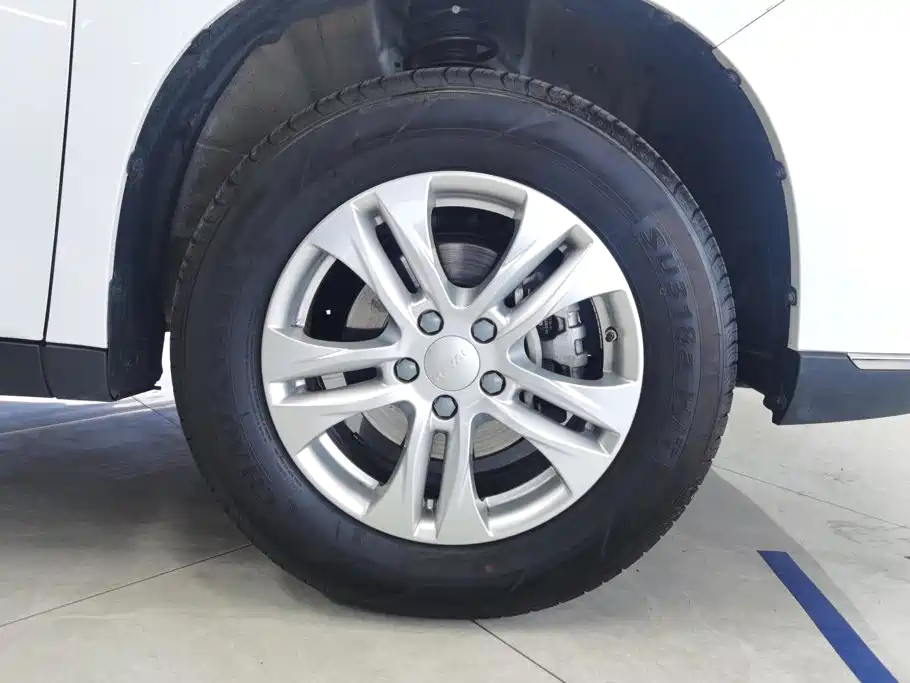 Haval M6 2024 2023 PLUS 1.5T Manual Elite Smart Connect