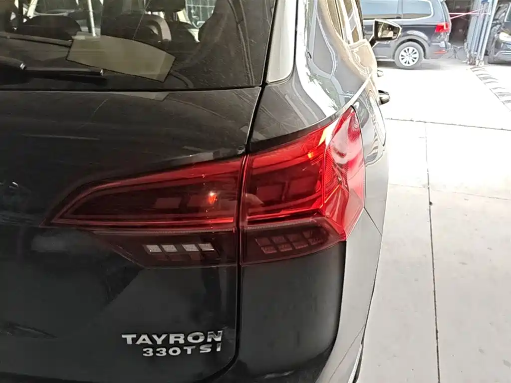 Volkswagen Tayron 2019 330TSI 2WD Luxury China VI фото 8