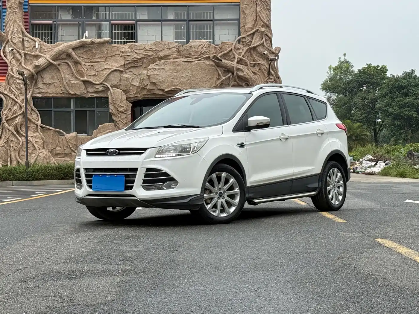 Фото 1 - Ford Kuga