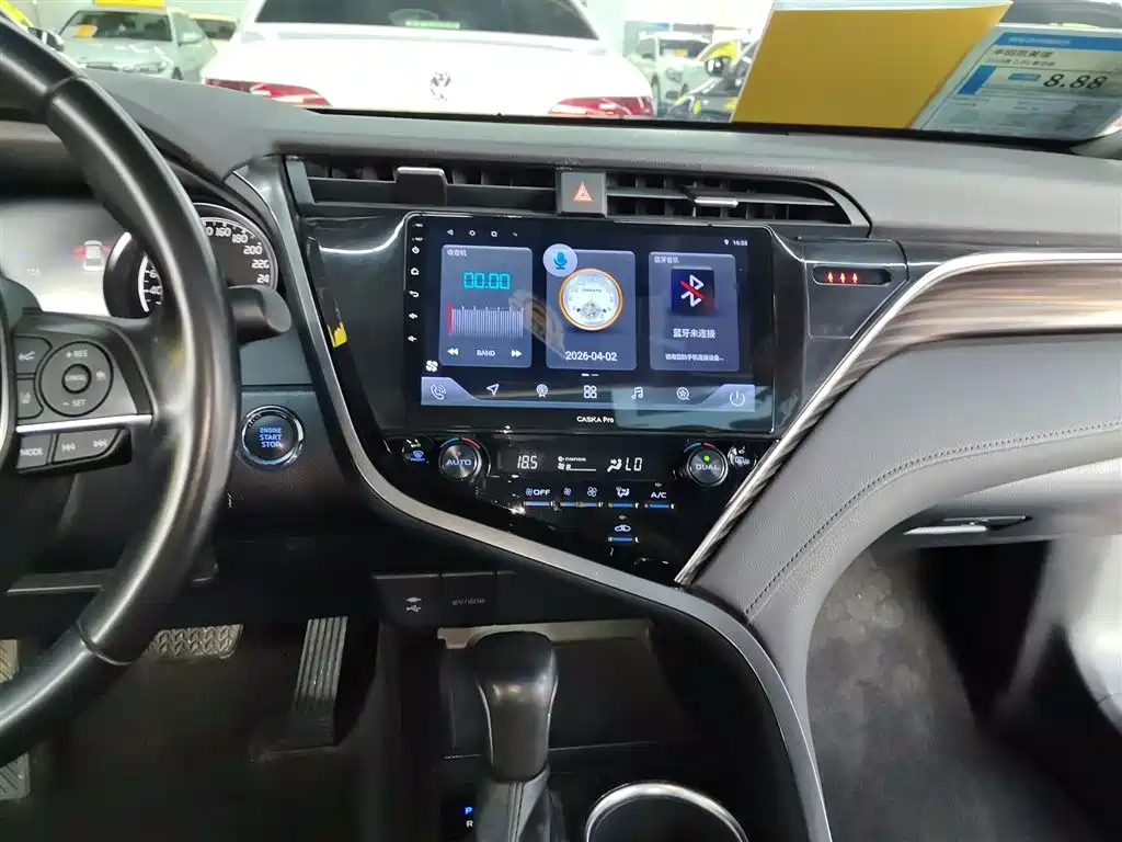 Toyota Camry 2018 2.0G Luxury Edition фото 9
