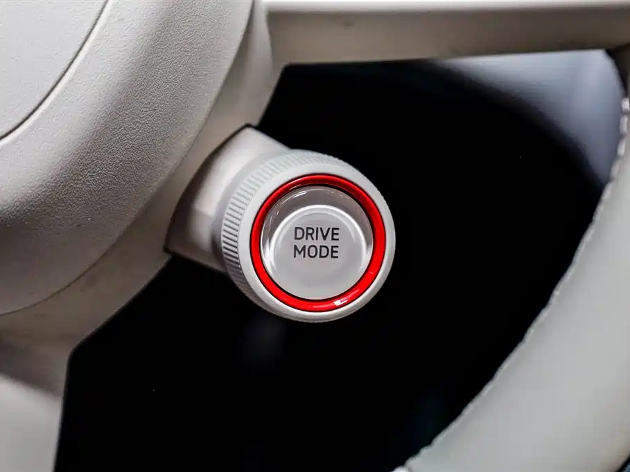 Xiaomi Auto Xiaomi YU7 2025 Extended Range RWD Edition фото 18