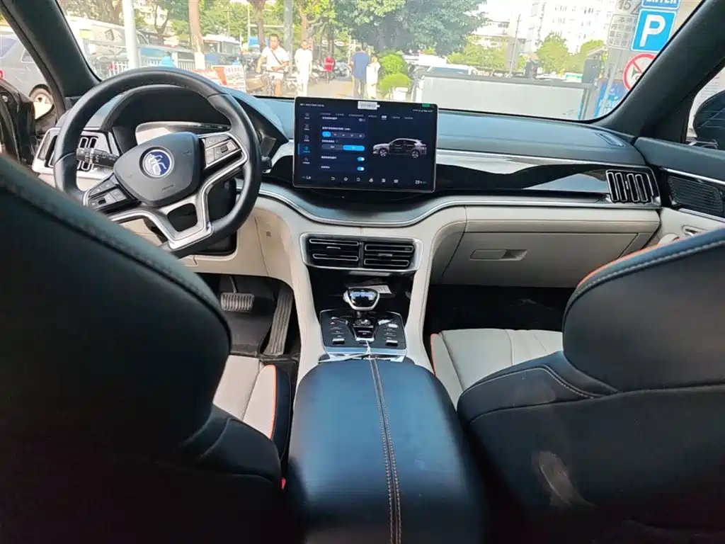 BYD Song PLUS PHEV 2021 DM-i 110KM Flagship PLUS фото 13